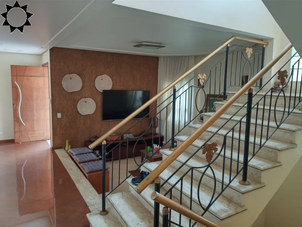 Casa, 4 quartos, 300 m² - Foto 3