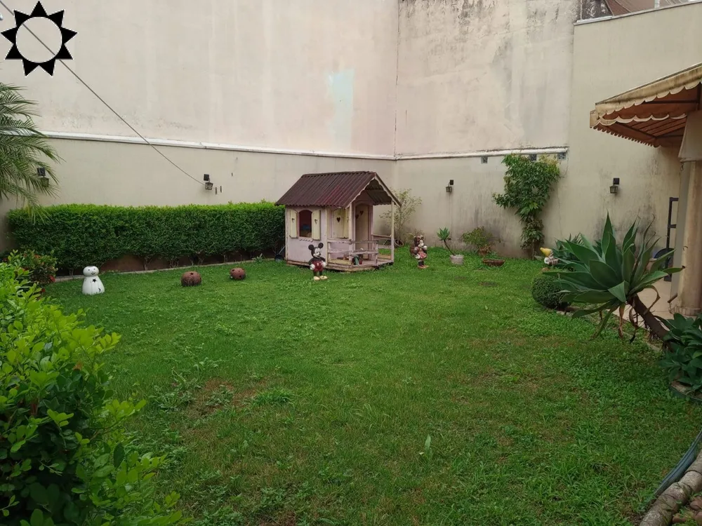 Casa, 4 quartos, 300 m² - Foto 11