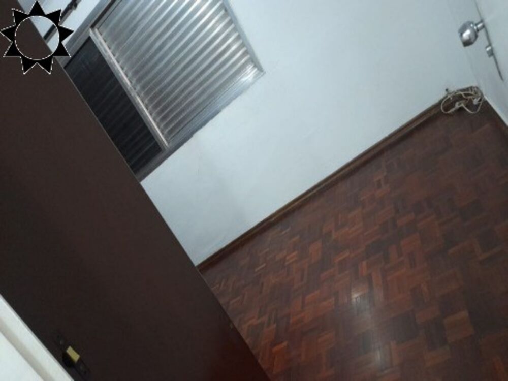 Apartamento à venda com 2 quartos, 80m² - Foto 3