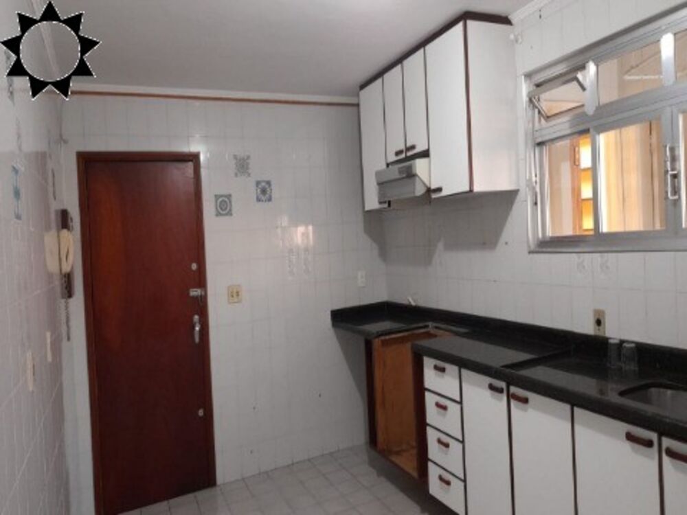 Apartamento à venda com 2 quartos, 80m² - Foto 11