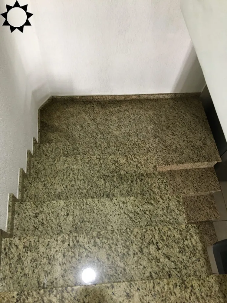 Casa, 5 quartos, 238 m² - Foto 2