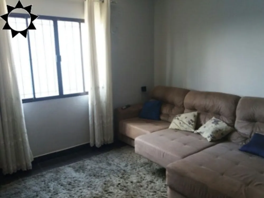 Casa, 3 quartos, 290 m² - Foto 2