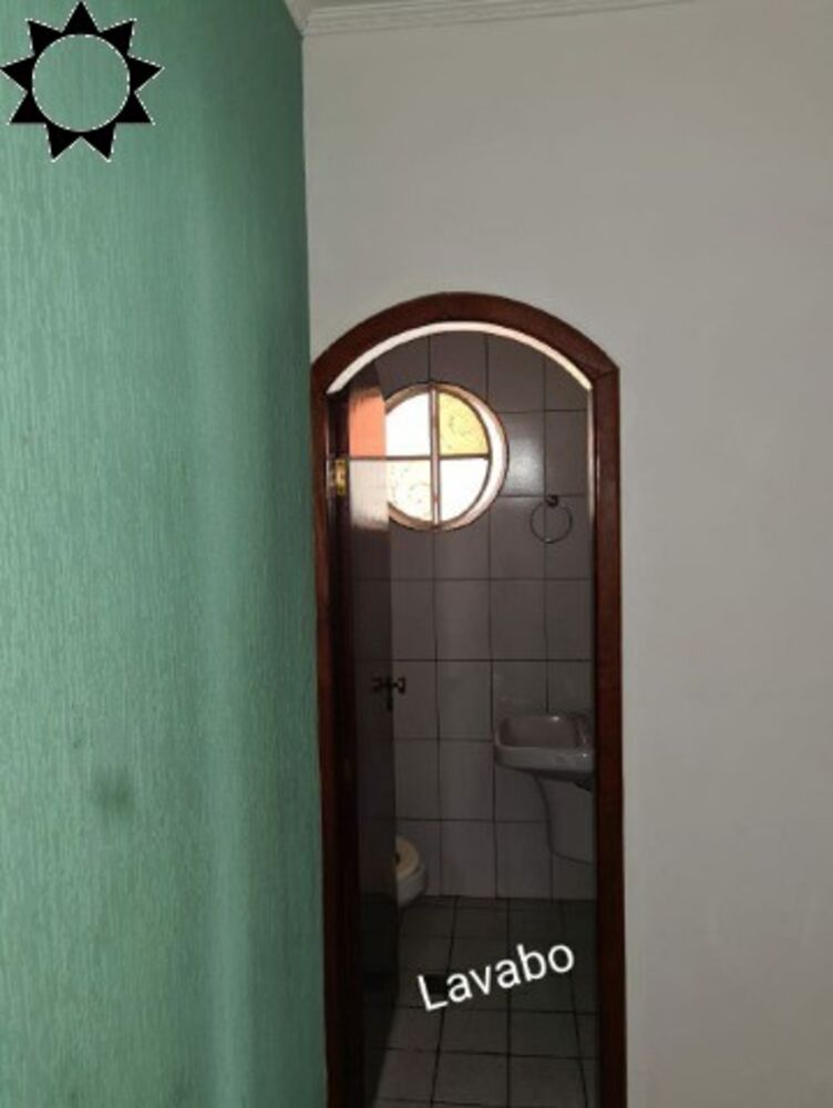 Casa, 3 quartos, 236 m² - Foto 3