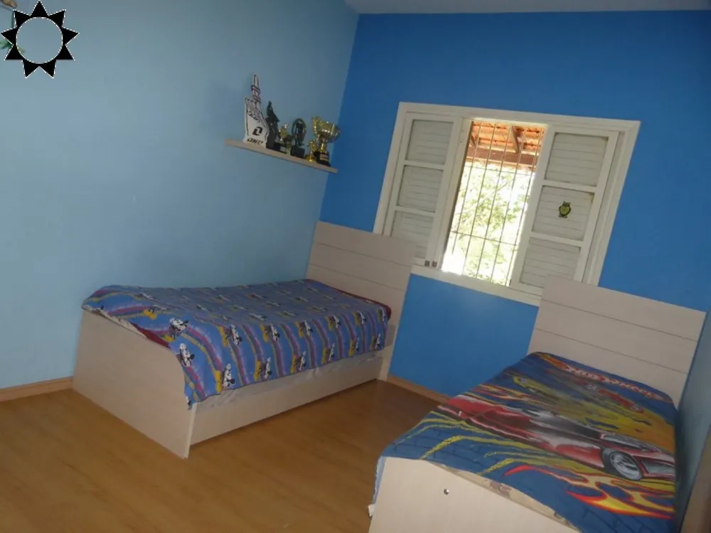 Chácara, 3 quartos, 2600 m² - Foto 2