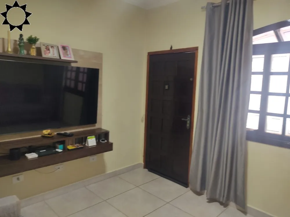 Casa, 2 quartos, 162 m² - Foto 1