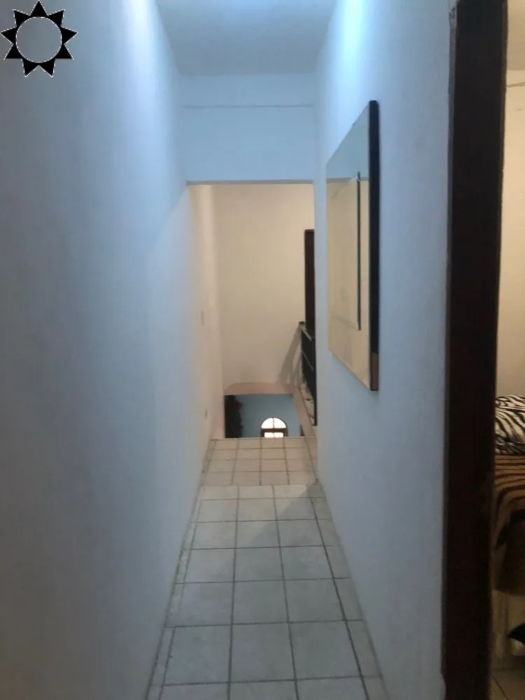 Casa, 3 quartos, 245 m² - Foto 2
