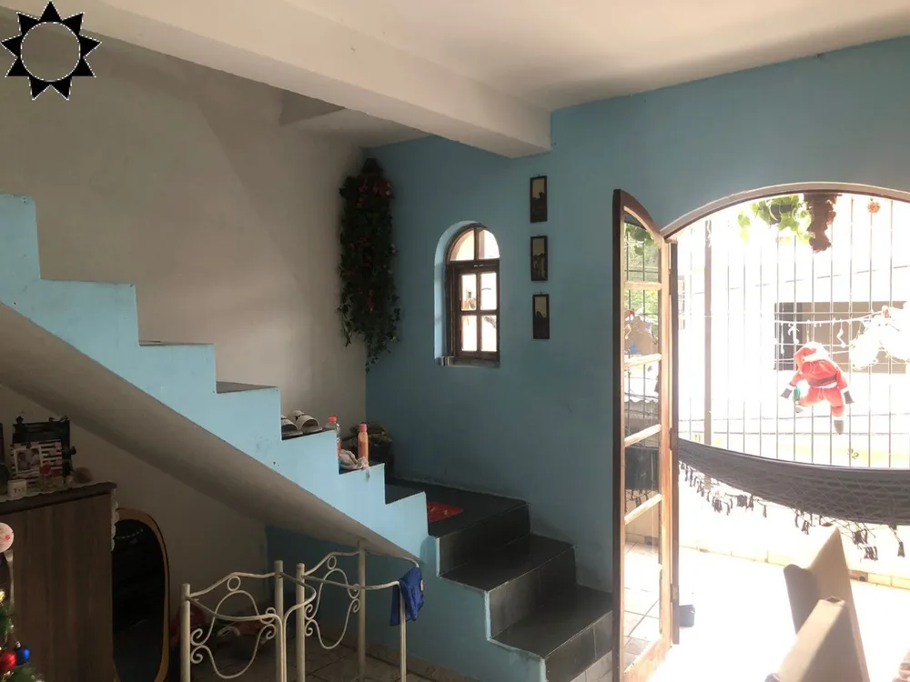 Casa, 3 quartos, 245 m² - Foto 4