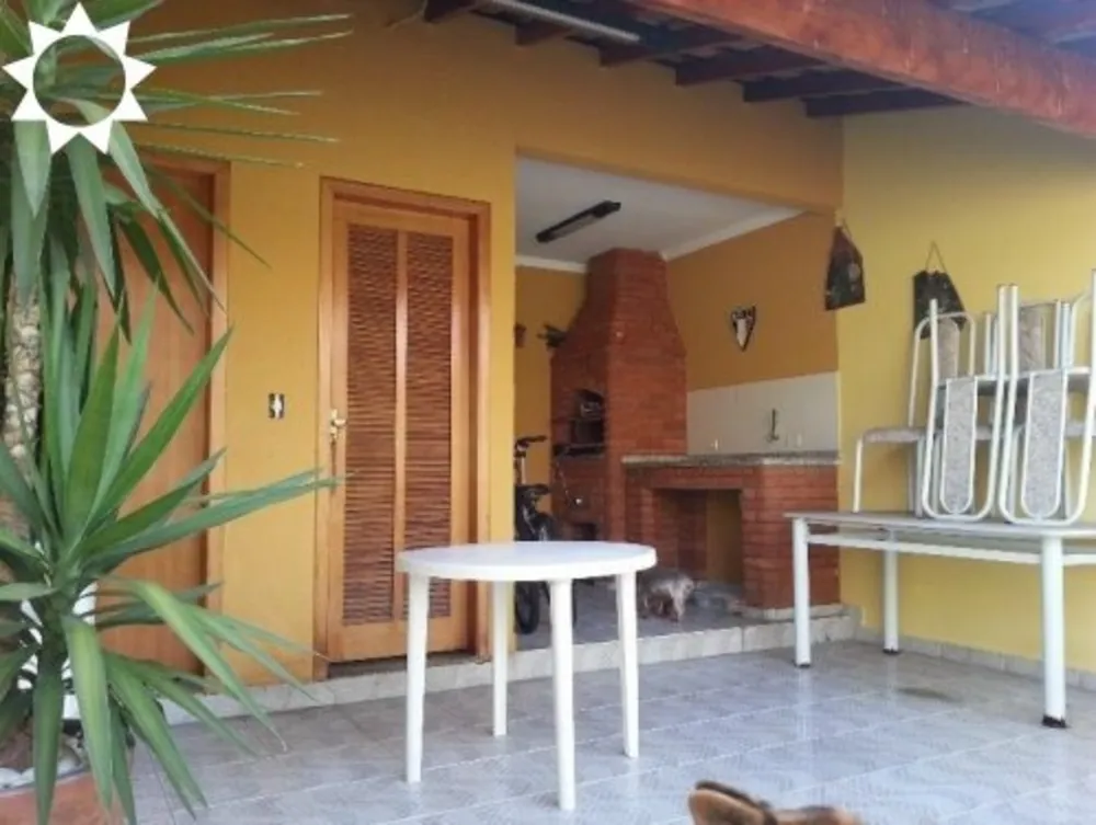 Casa, 4 quartos, 225 m² - Foto 2