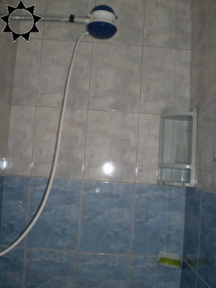 Casa à venda com 3 quartos, 224m² - Foto 1