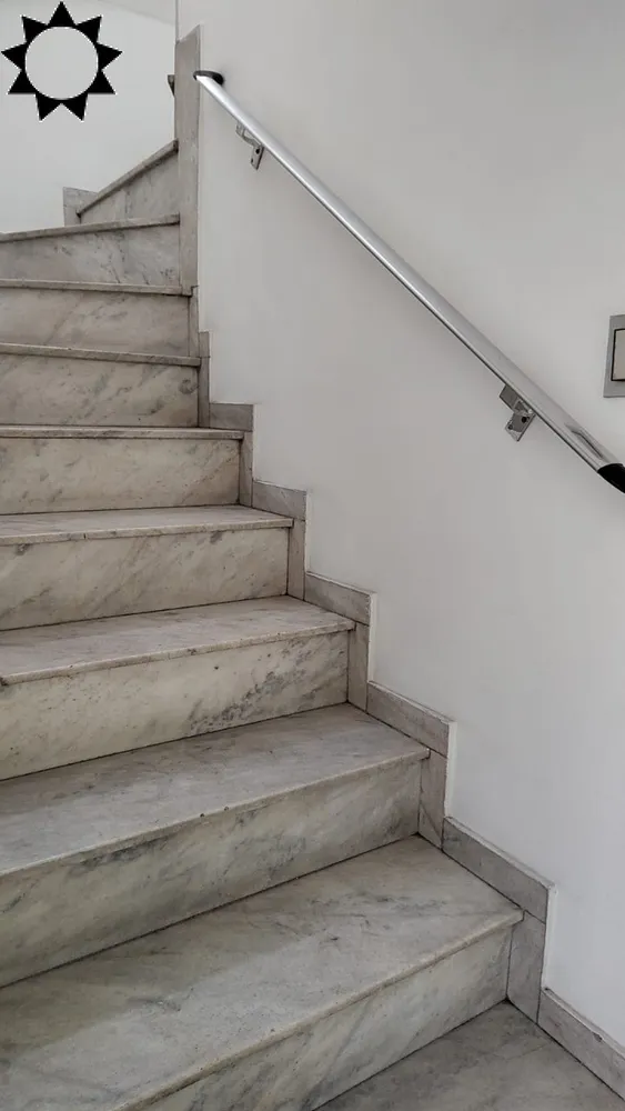 Casa, 3 quartos, 221 m² - Foto 1