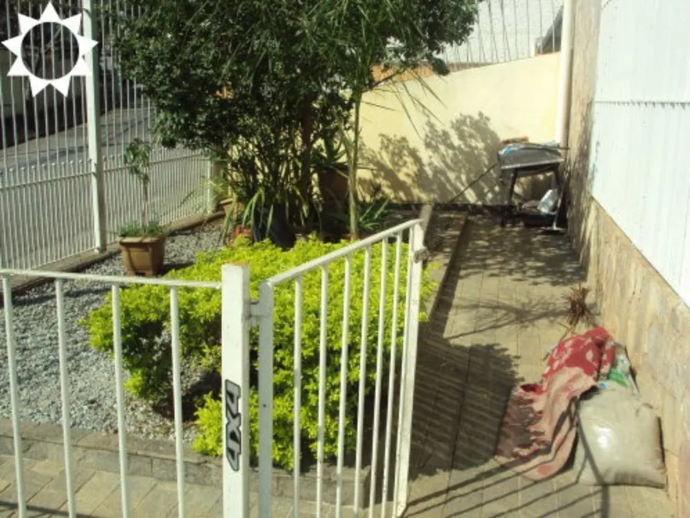 Casa, 2 quartos, 200 m² - Foto 1