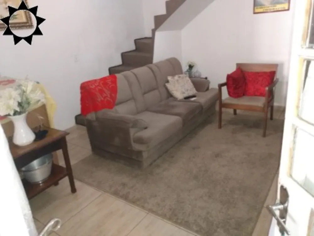 Casa, 2 quartos, 308 m² - Foto 1