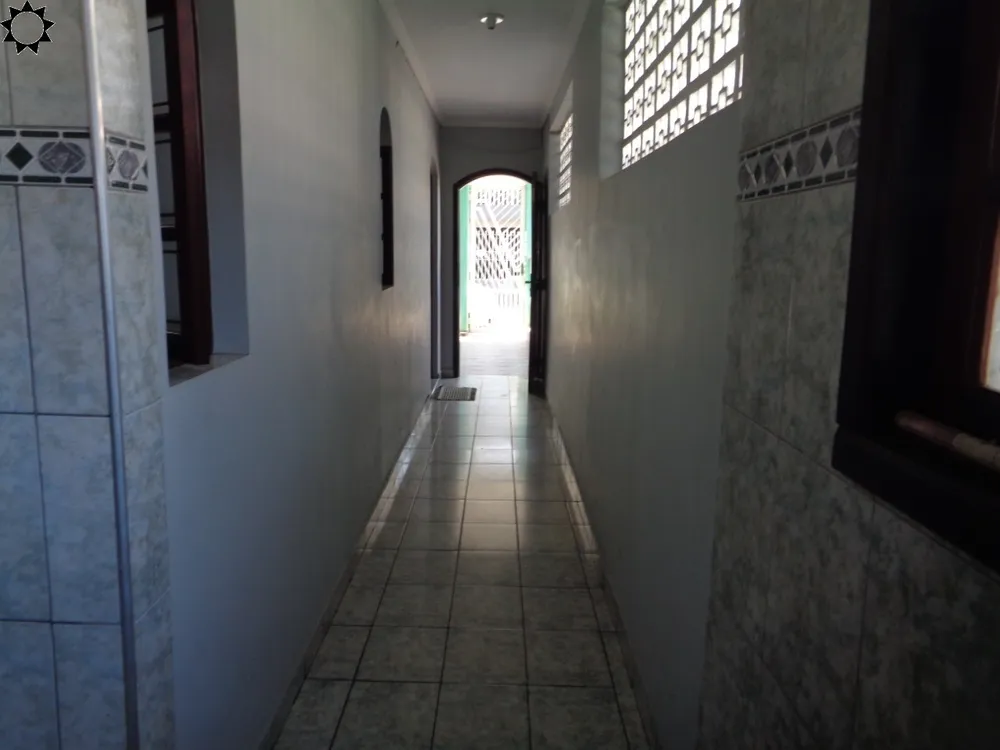 Casa, 4 quartos, 250 m² - Foto 4