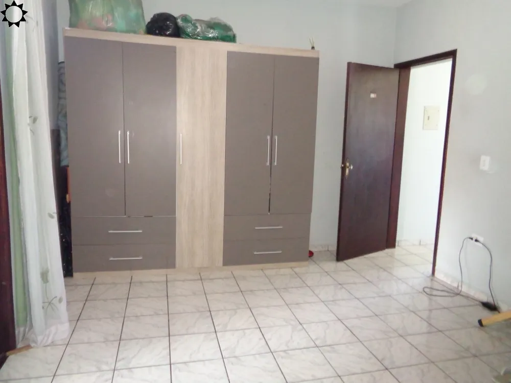 Casa, 4 quartos, 250 m² - Foto 7