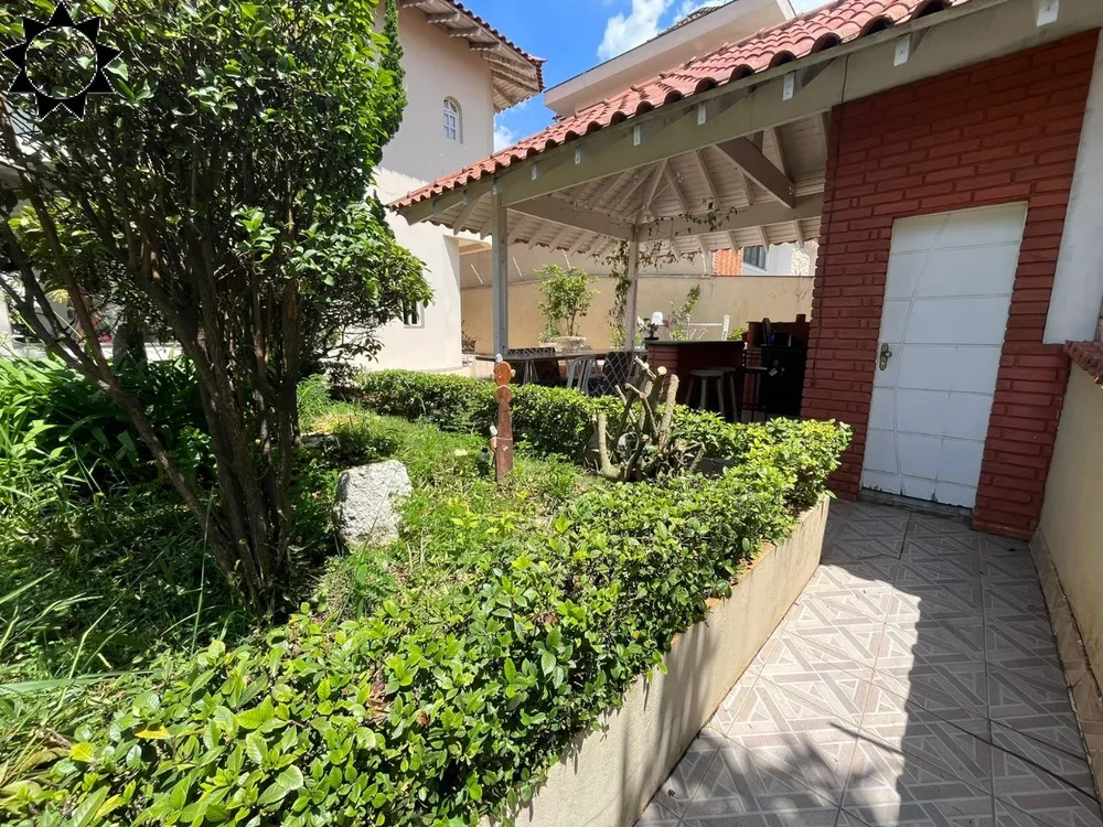 Casa, 4 quartos, 330 m² - Foto 4