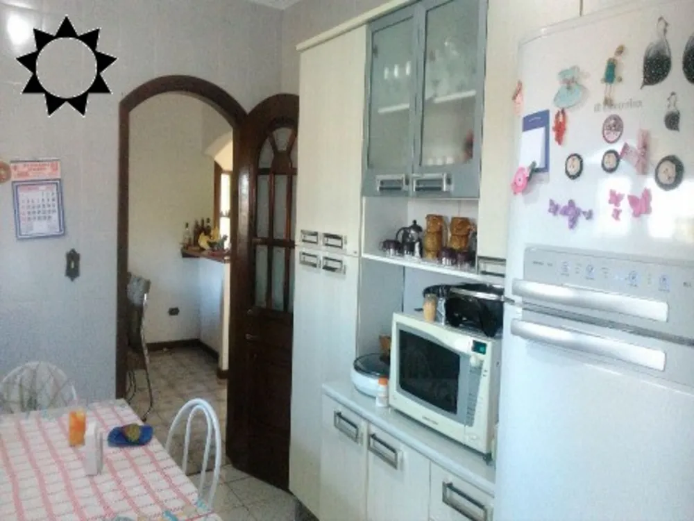 Casa, 3 quartos, 250 m² - Foto 4
