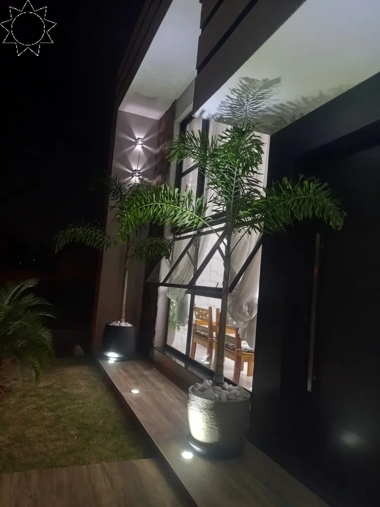Casa, 3 quartos, 200 m² - Foto 1