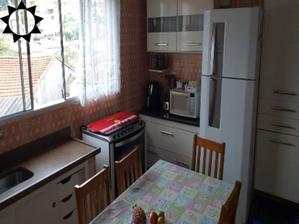 Casa à venda com 3 quartos, 164m² - Foto 3