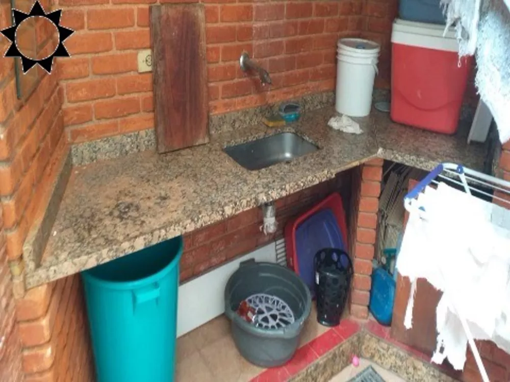 Casa, 3 quartos, 164 m² - Foto 2