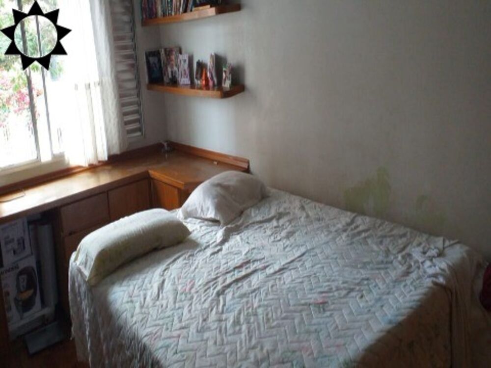 Casa à venda com 3 quartos, 164m² - Foto 4