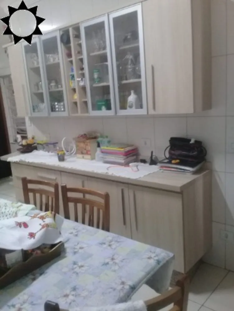 Casa, 3 quartos, 220 m² - Foto 9