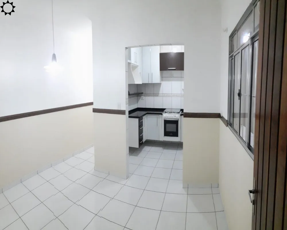 Casa, 3 quartos, 179 m² - Foto 1