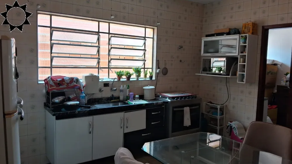 Casa, 4 quartos, 330 m² - Foto 1