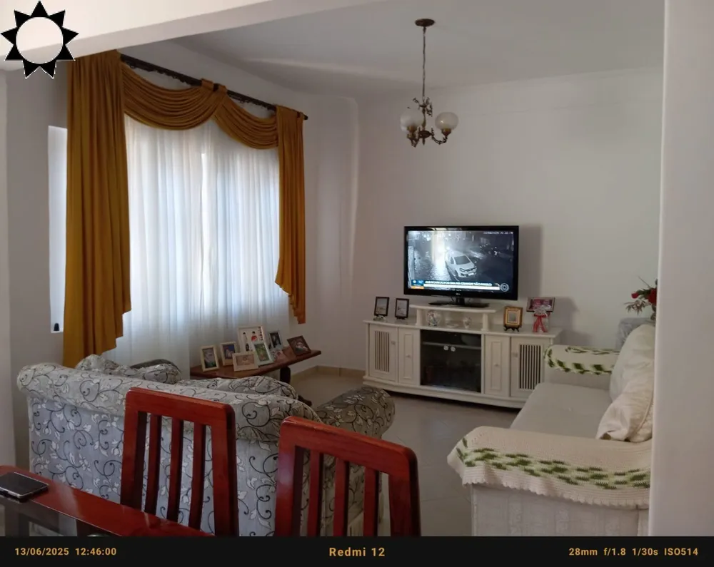 Casa, 3 quartos, 250 m² - Foto 2