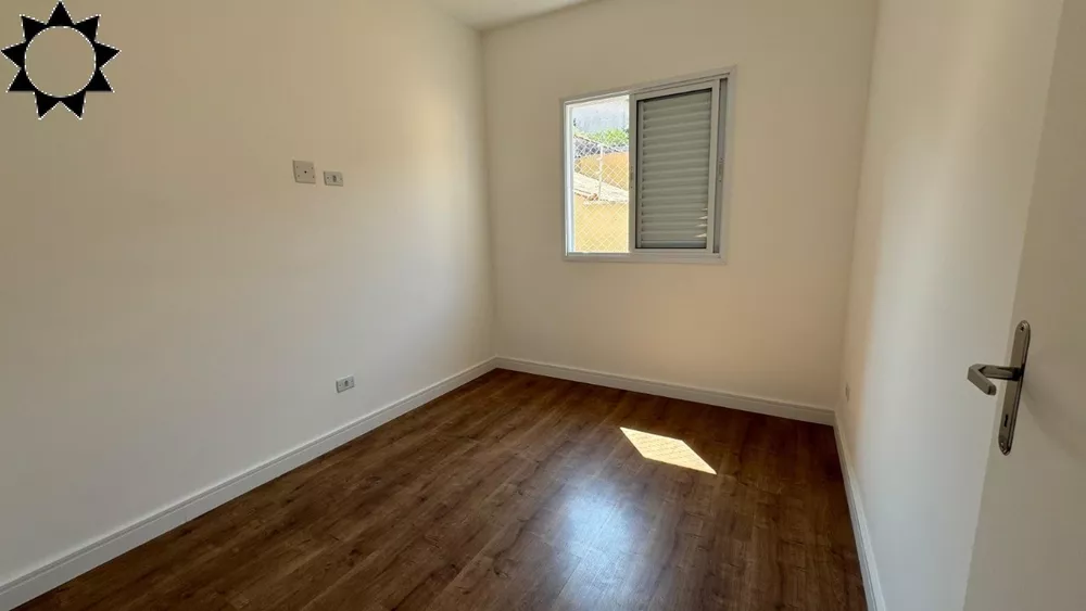 Casa à venda com 2 quartos, 60m² - Foto 17