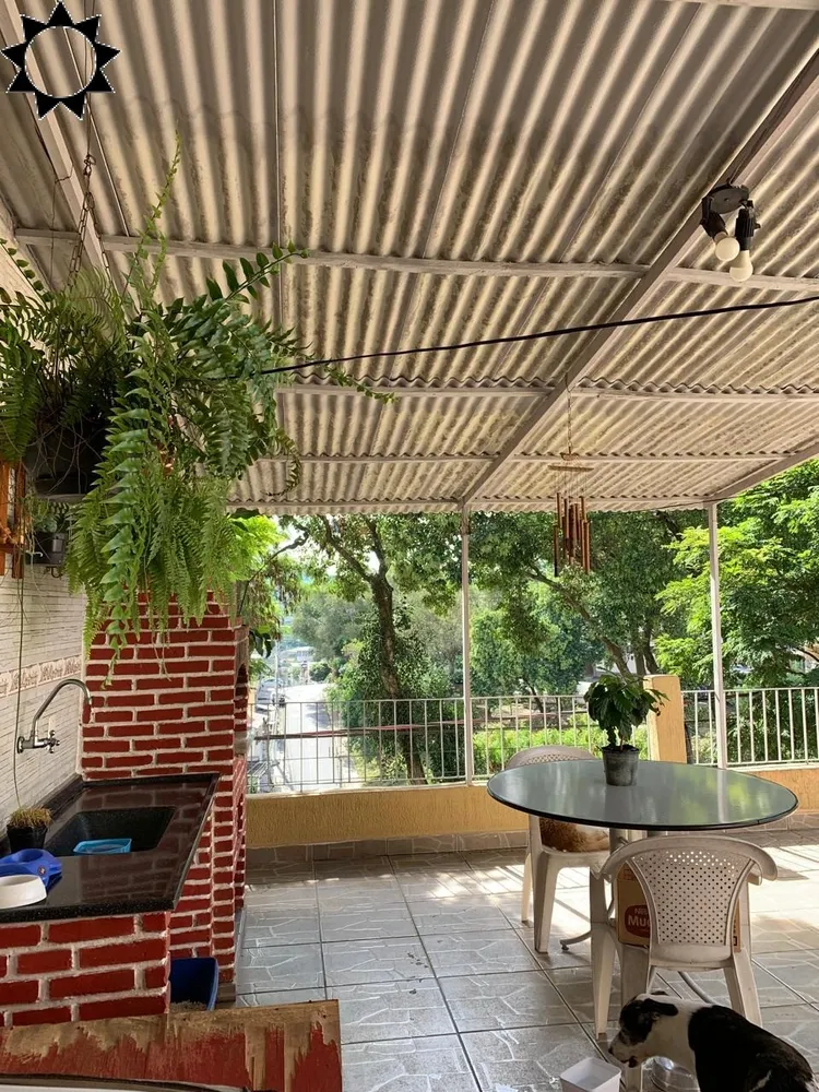 Casa, 3 quartos, 180 m² - Foto 1