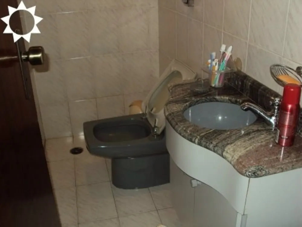 Casa, 3 quartos, 200 m² - Foto 2