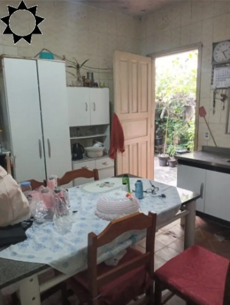 Casa, 5 quartos, 130 m² - Foto 2