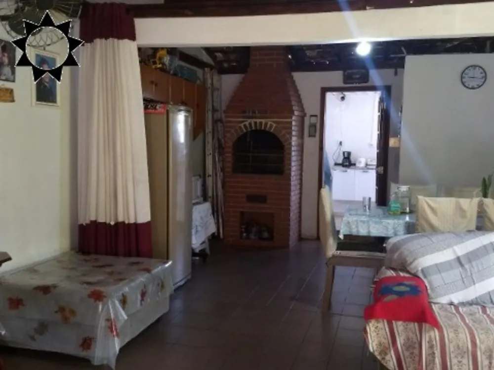 Casa, 2 quartos, 250 m² - Foto 2