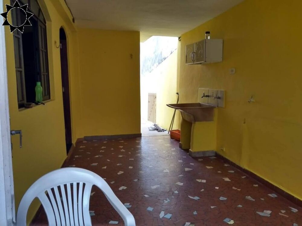 Casa, 1 quarto, 140 m² - Foto 1