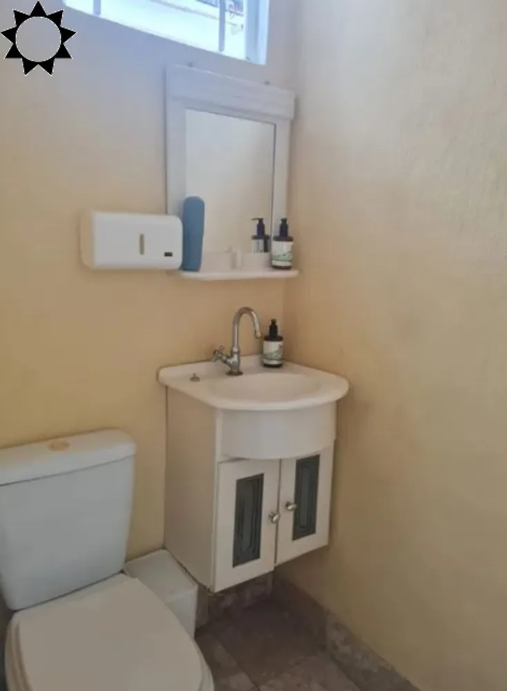 Casa, 6 quartos, 252 m² - Foto 2
