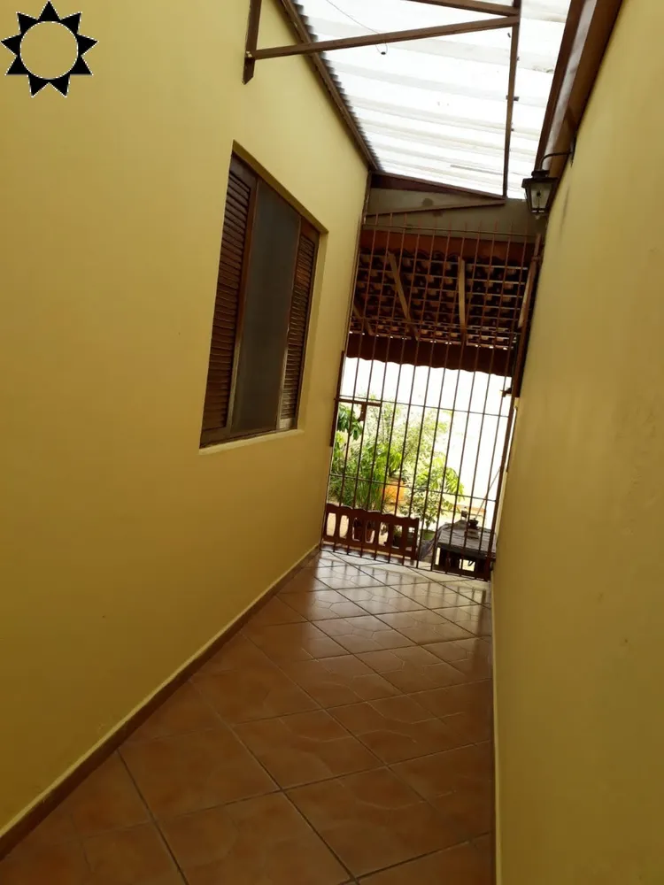 Casa, 1 quarto, 152 m² - Foto 2