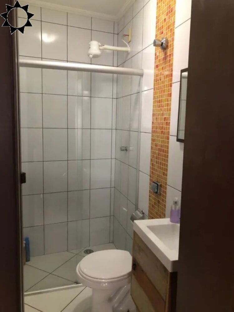 Casa à venda com 3 quartos, 200m² - Foto 3
