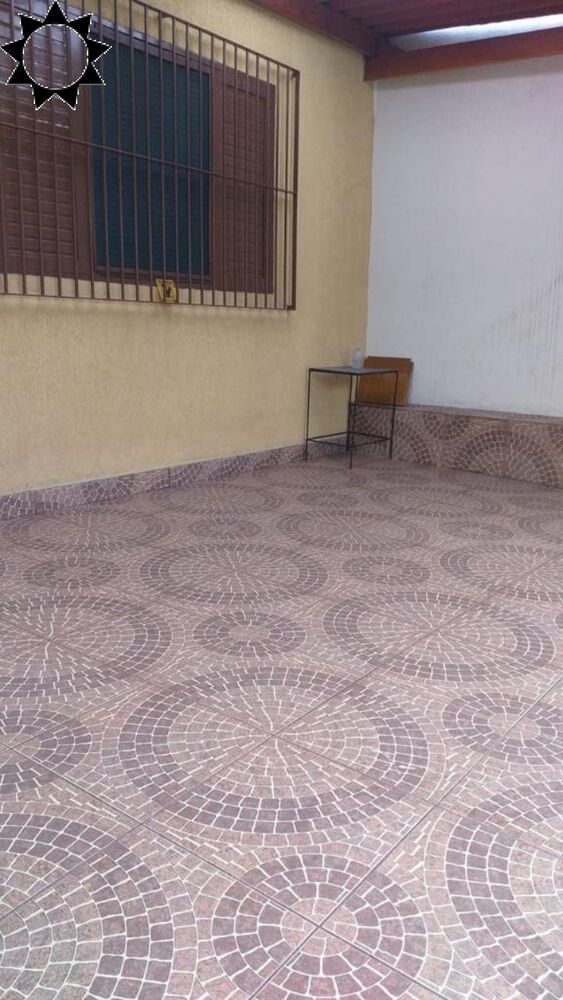 Casa à venda com 2 quartos, 120m² - Foto 3