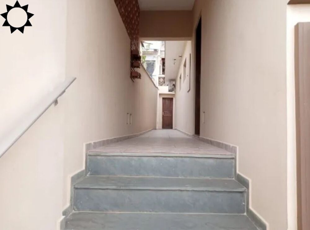 Casa à venda com 3 quartos, 200m² - Foto 3