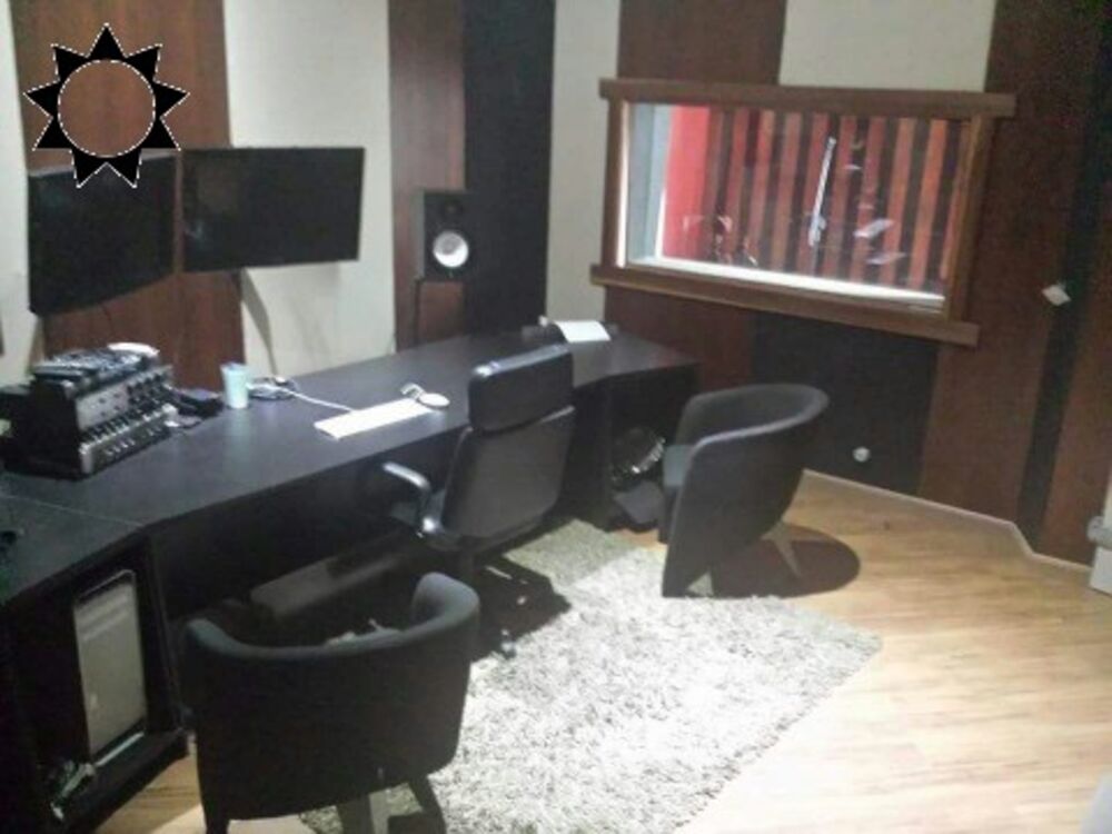 Prédio Inteiro à venda com 3 quartos, 520m² - Foto 2