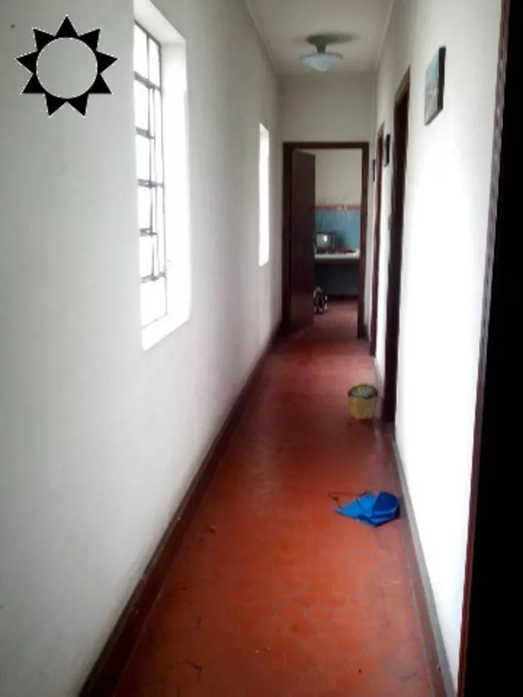 Casa, 2 quartos, 200 m² - Foto 1