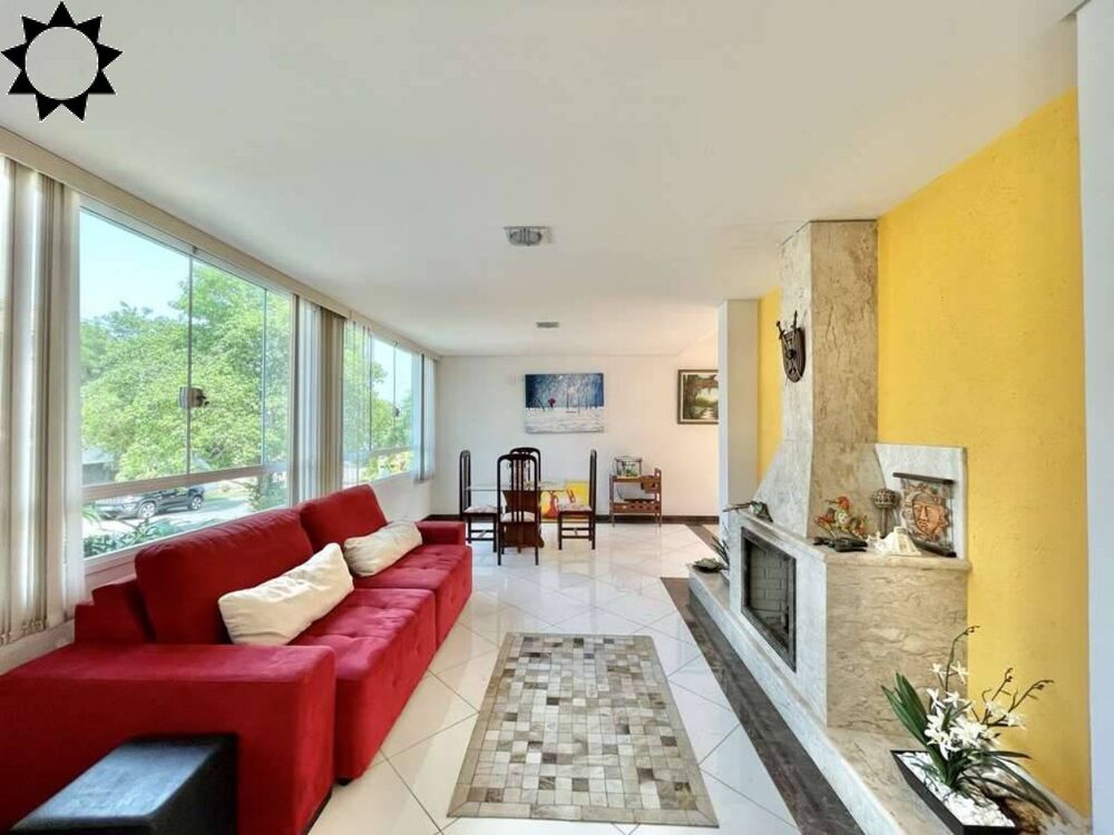 Casa à venda e aluguel com 6 quartos, 1200m² - Foto 4