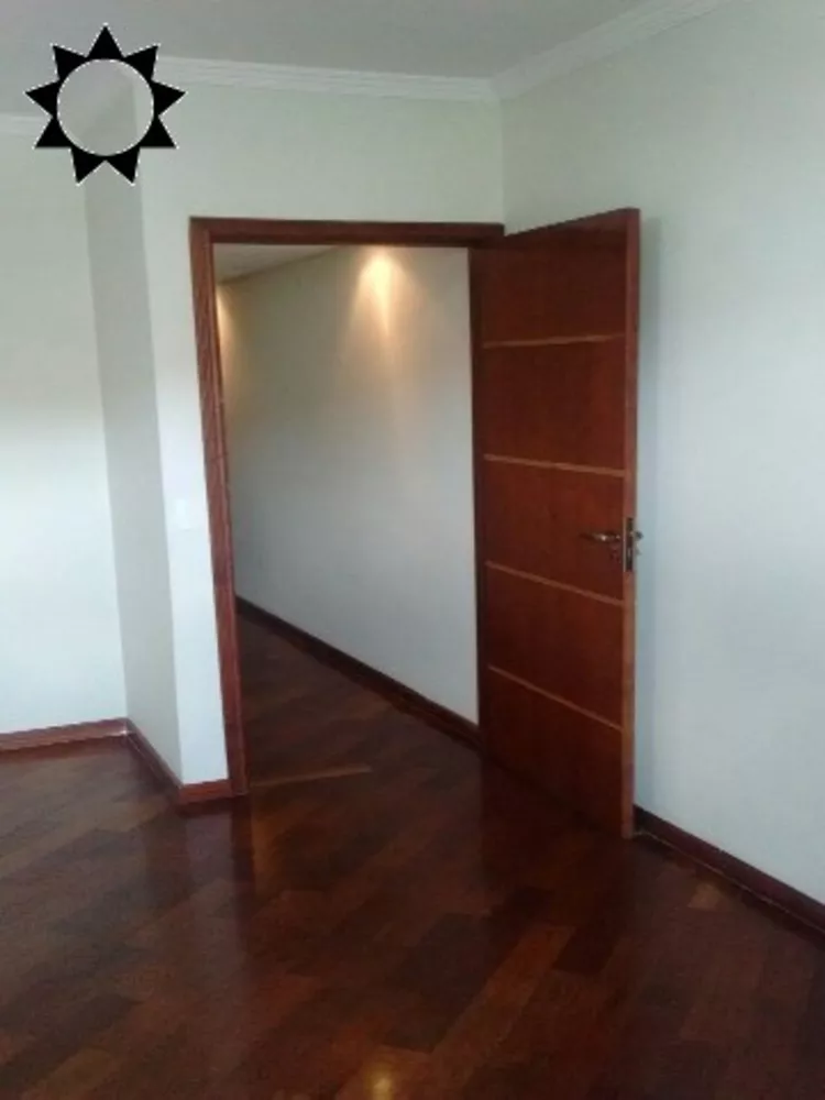 Casa à venda com 2 quartos, 180m² - Foto 5