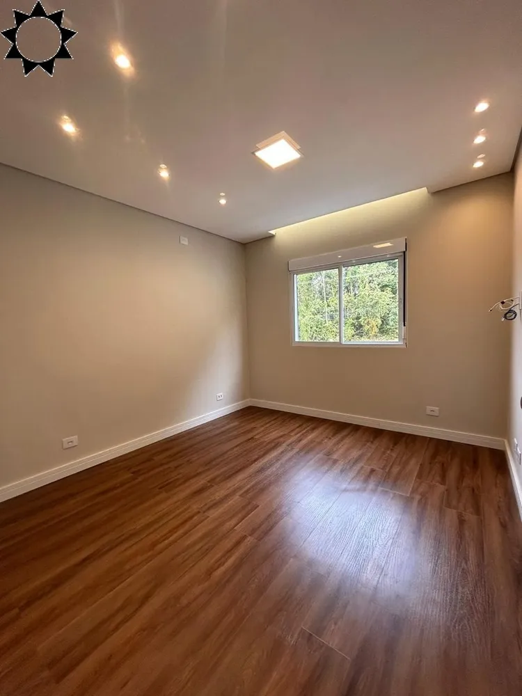 Casa, 3 quartos, 220 m² - Foto 3