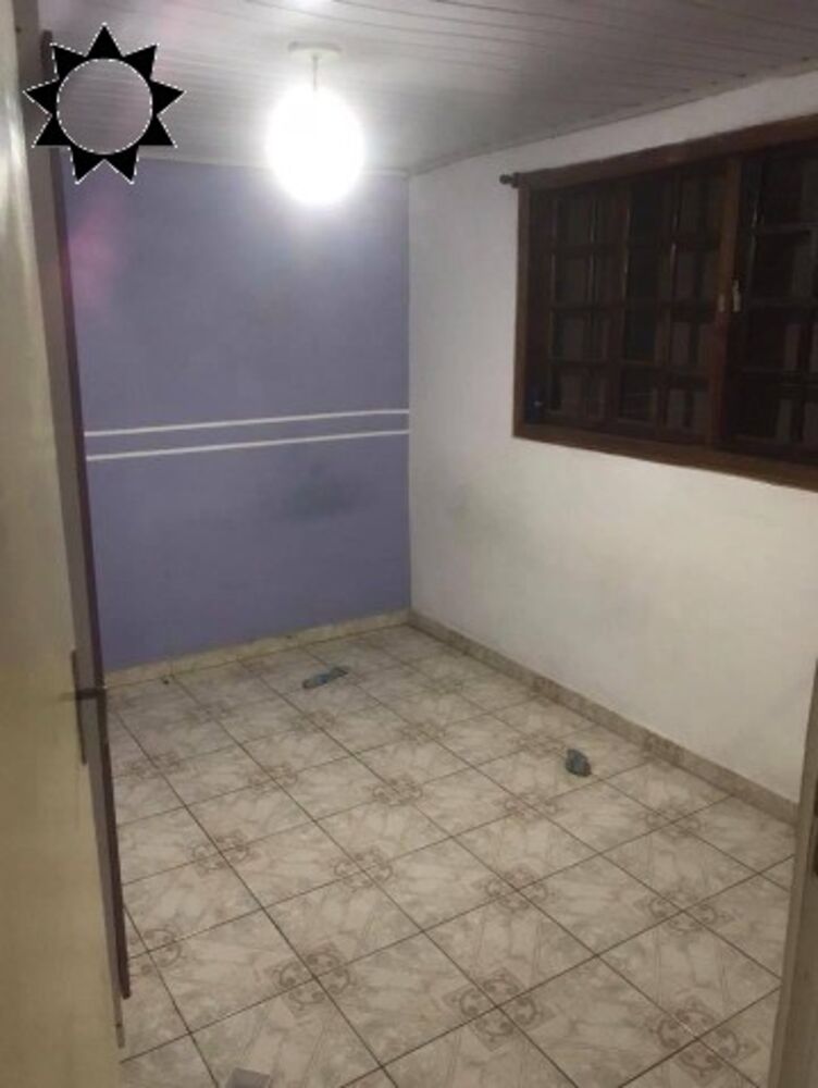 Casa à venda com 7 quartos, 127m² - Foto 5