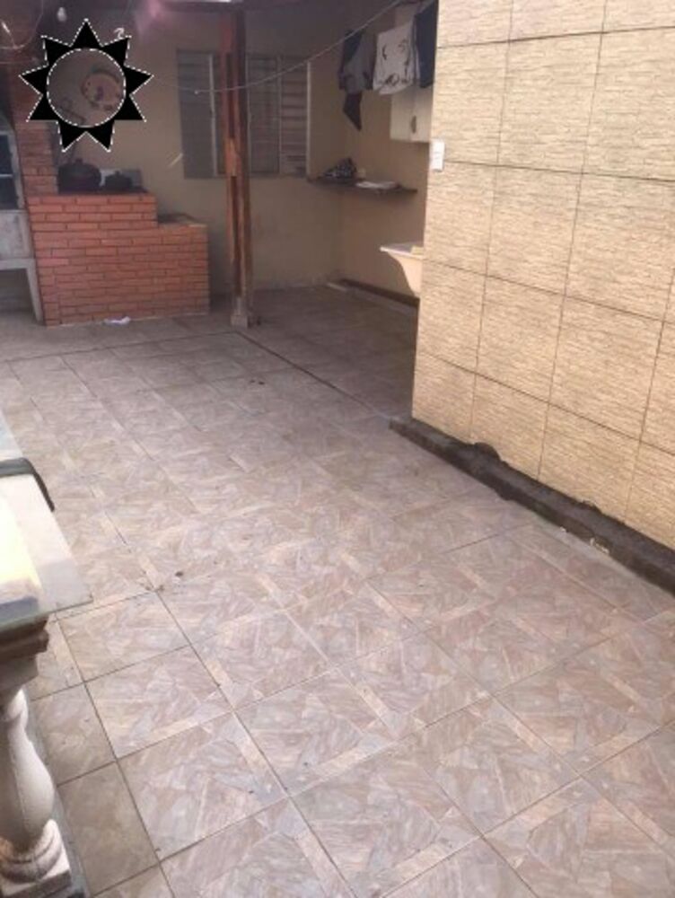 Casa à venda com 7 quartos, 127m² - Foto 10