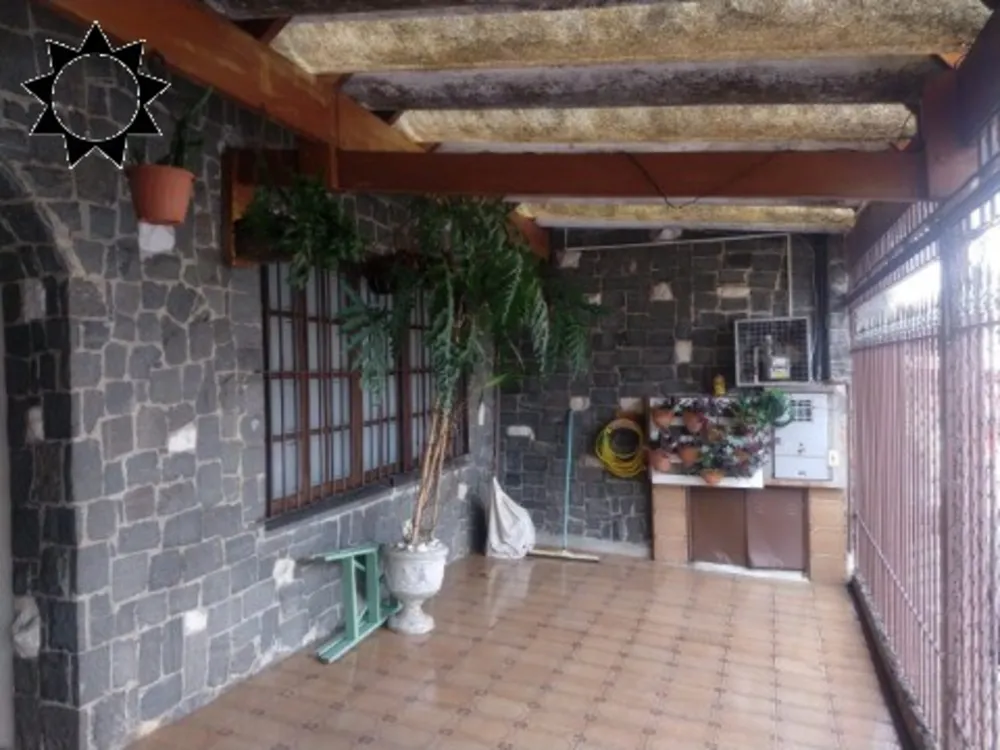 Casa, 3 quartos, 236 m² - Foto 3