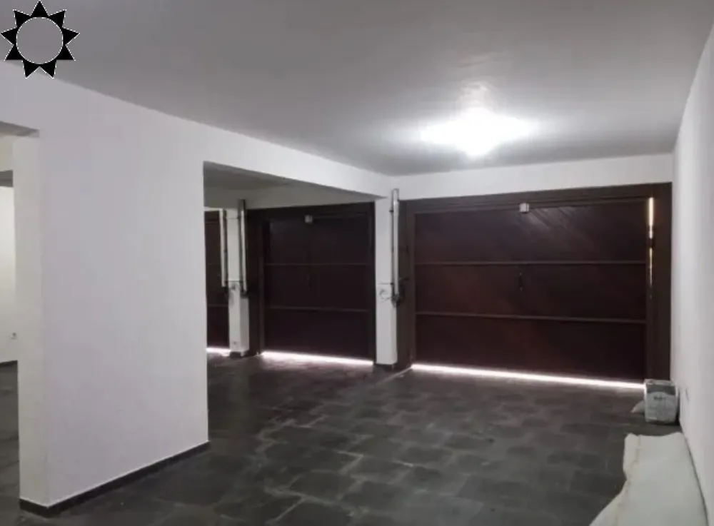 Casa, 3 quartos, 200 m² - Foto 2