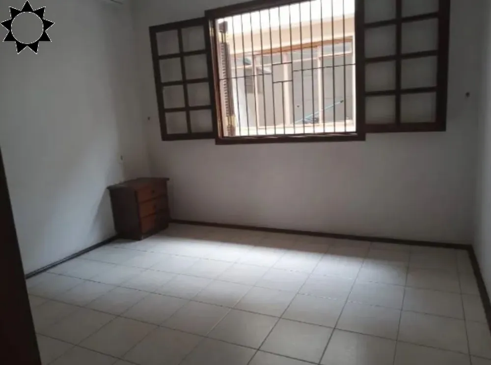 Casa, 3 quartos, 200 m² - Foto 2