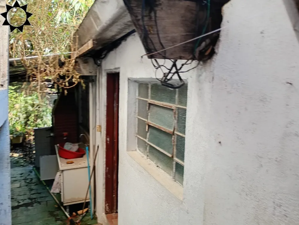 Casa, 1 quarto, 212 m² - Foto 1
